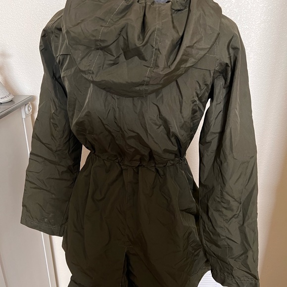 Utility Jacket - Picture 2 of 3